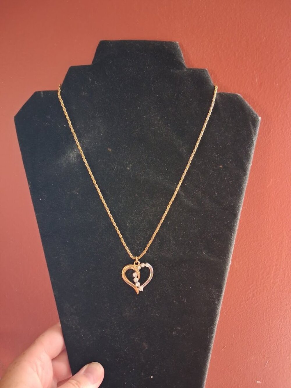 18 inch Two-toned Heart necklace